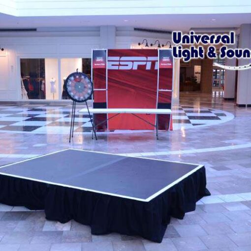 A Stage provided for an ESPN NY LIVE and Verizon held two simultaneous events at Roosevelt Field Mall and in the Lord & Taylor Court at the Garden State Plaza. 