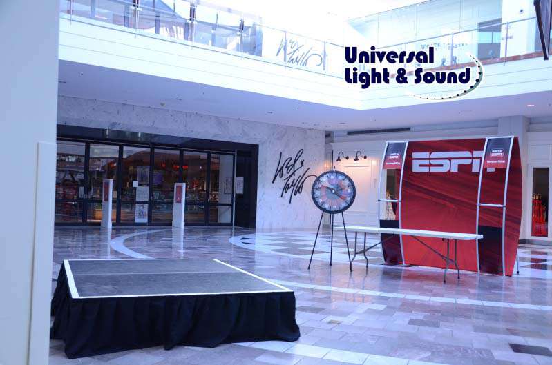 A Stage provided for an ESPN NY LIVE and Verizon held two simultaneous events at Roosevelt Field Mall and in the Lord & Taylor Court at the Garden State Plaza. 