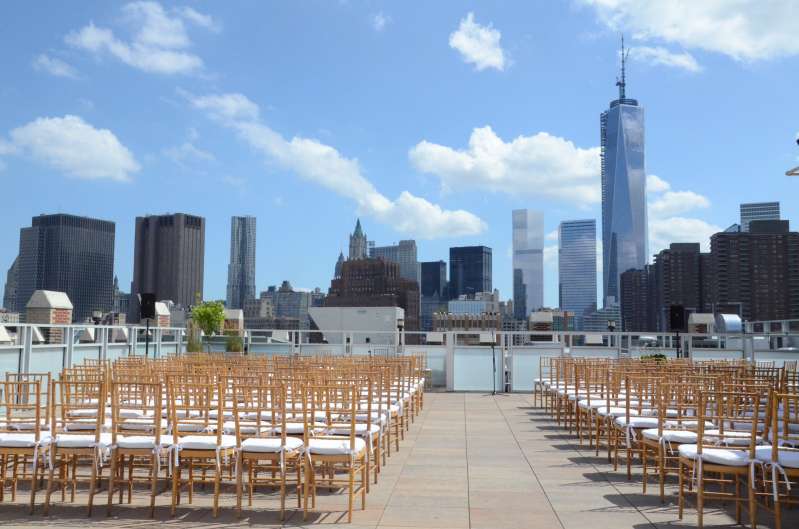 A rooftop ceremony at Tribeca Rooftop.