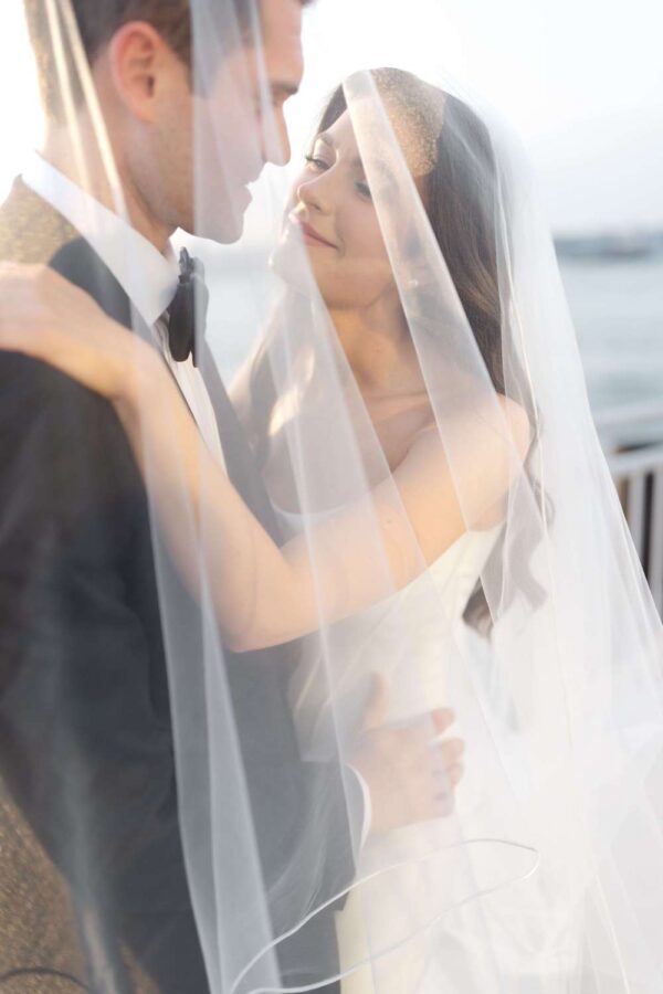 Taylor and Troy's elegant wedding at The Lighthouse at Chelsea Piers.