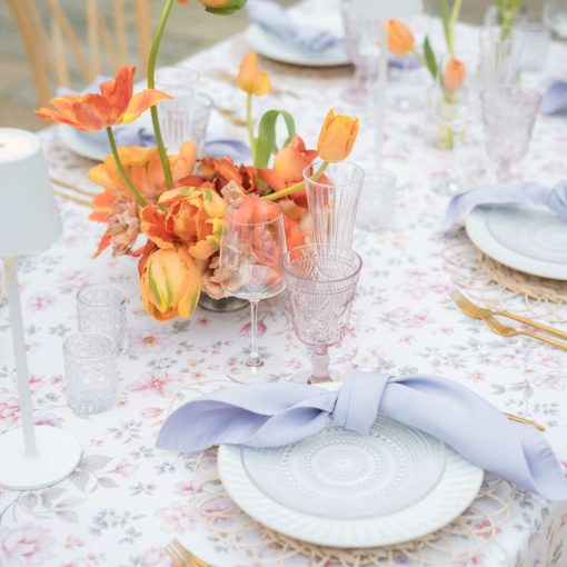 Table setting provided by Broadway Party Rentals and